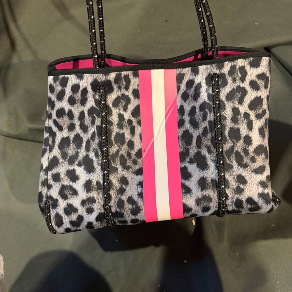 HAUTE SHORE Leopard Print Tote with Pink and White Stripe